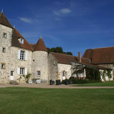 Charmante Maison Du Xve Avec Piscine, Jardin Et Terrasse En Lisiere De La Foret De Troncais - Fr-1-489-217 Holiday home Le Brethon