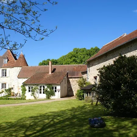 Charmante Maison Du Xve Avec Piscine, Jardin Et Terrasse En Lisiere De La Foret De Troncais - Fr-1-489-217 Holiday home Le Brethon